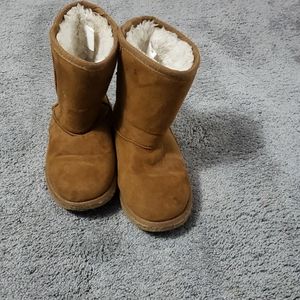 Sheerling Lined Boots